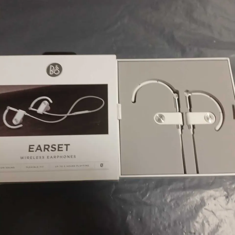 BOXED BO & BO EARSET WIRELESS EARPHONES