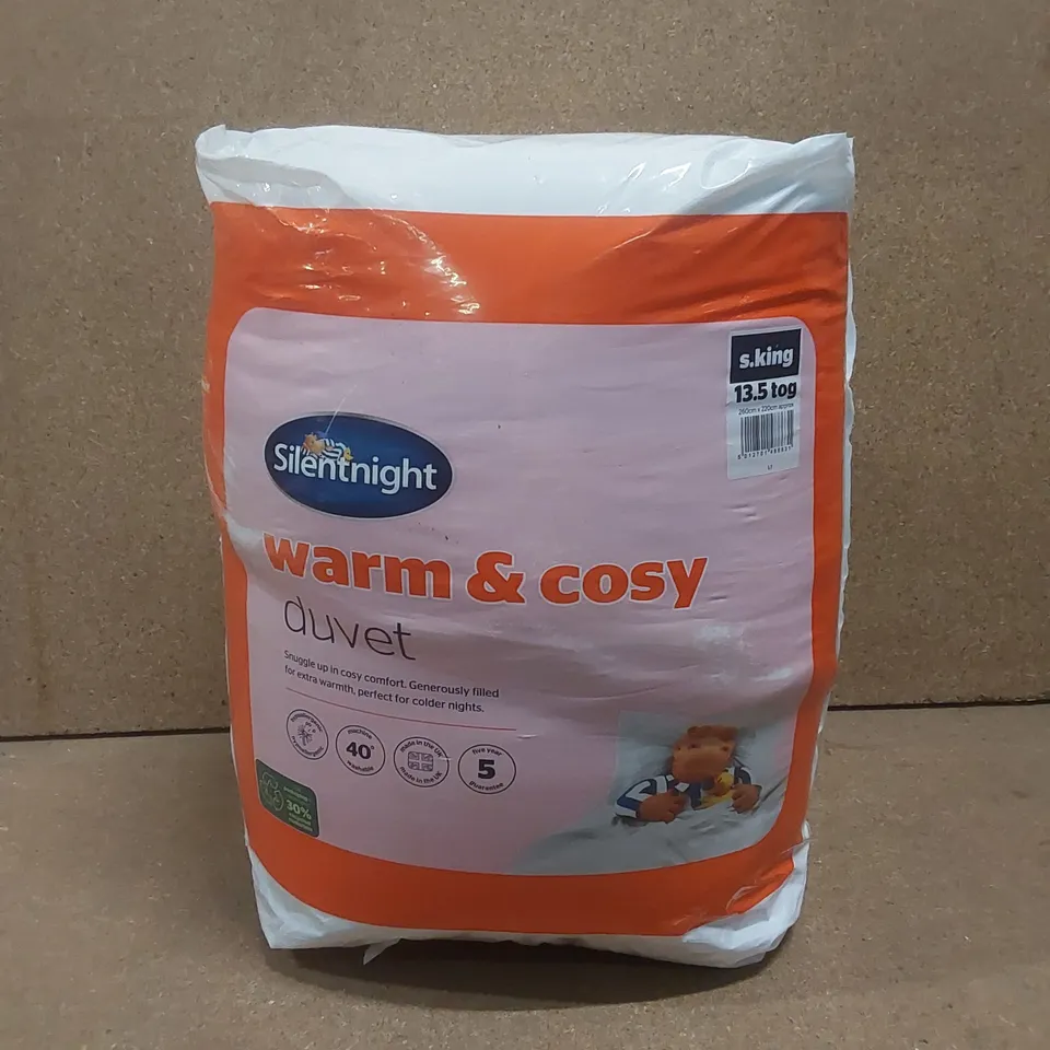 BAGGED SILENTNIGHT WARM & COSY DUVET - 13.5 TOG // SIZE: SUPERKING