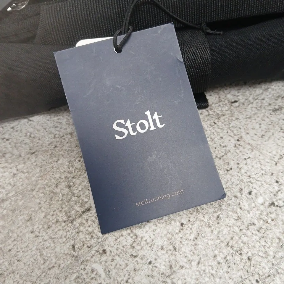 STOLT RUNNING BACKPACK - BLACK