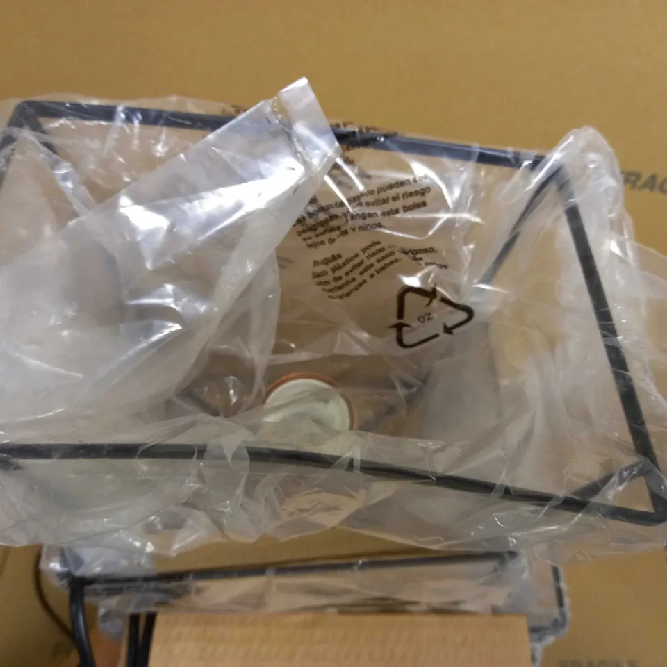 BRAND NEW DAL LIGHTING TOWER CLUSTER PENDANT LIGHT