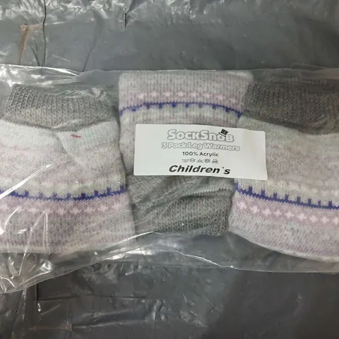 APPROXIMATELY 170 PAIRS OF SOCK SNOB CHILDRENS LEG WARMERS IN LIGHT GREY