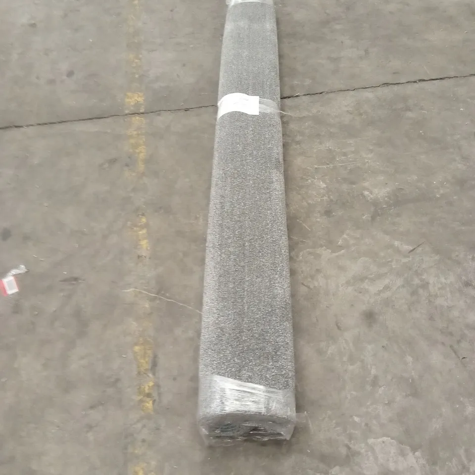 ROLL OF QUALITY LINCOLNSHIRE 96 FRENCH CARPET // APPROX SIZE; 2.65 x 4m