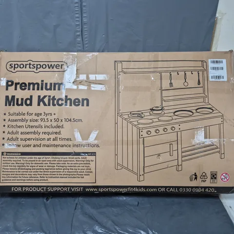 BOXED SPORTSPOWER PREMIUM MUD KITCHEN