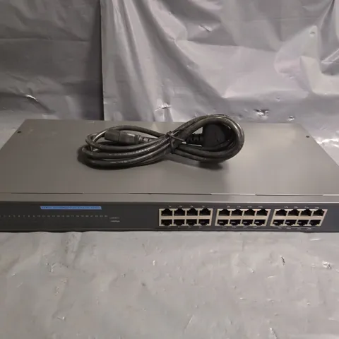 10/100MBPS FAST ETHERNET SWITCH