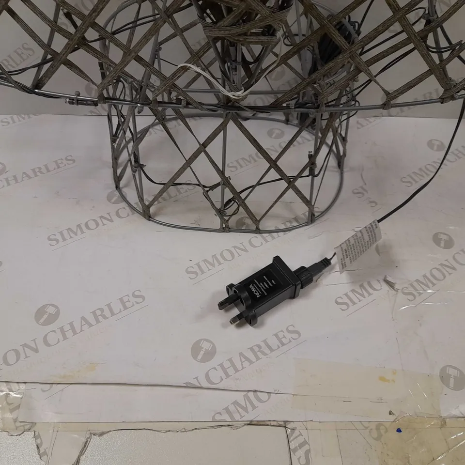 1.5M GREY RATTAN TREE WITH TIMER-ICE WHITE LEDS