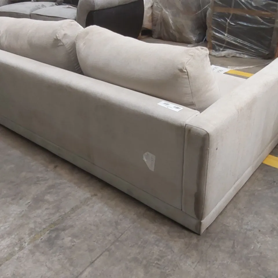 QUALITY DESIGNER 3 SEATER UPHOLSTERED SOFA