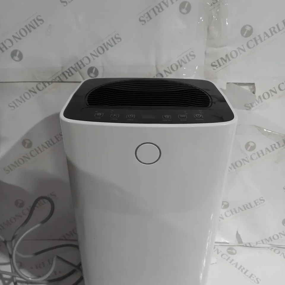 OUTLET 12L DEHUMIDIFIER WITH 2L WATER TANK AND TIMER
