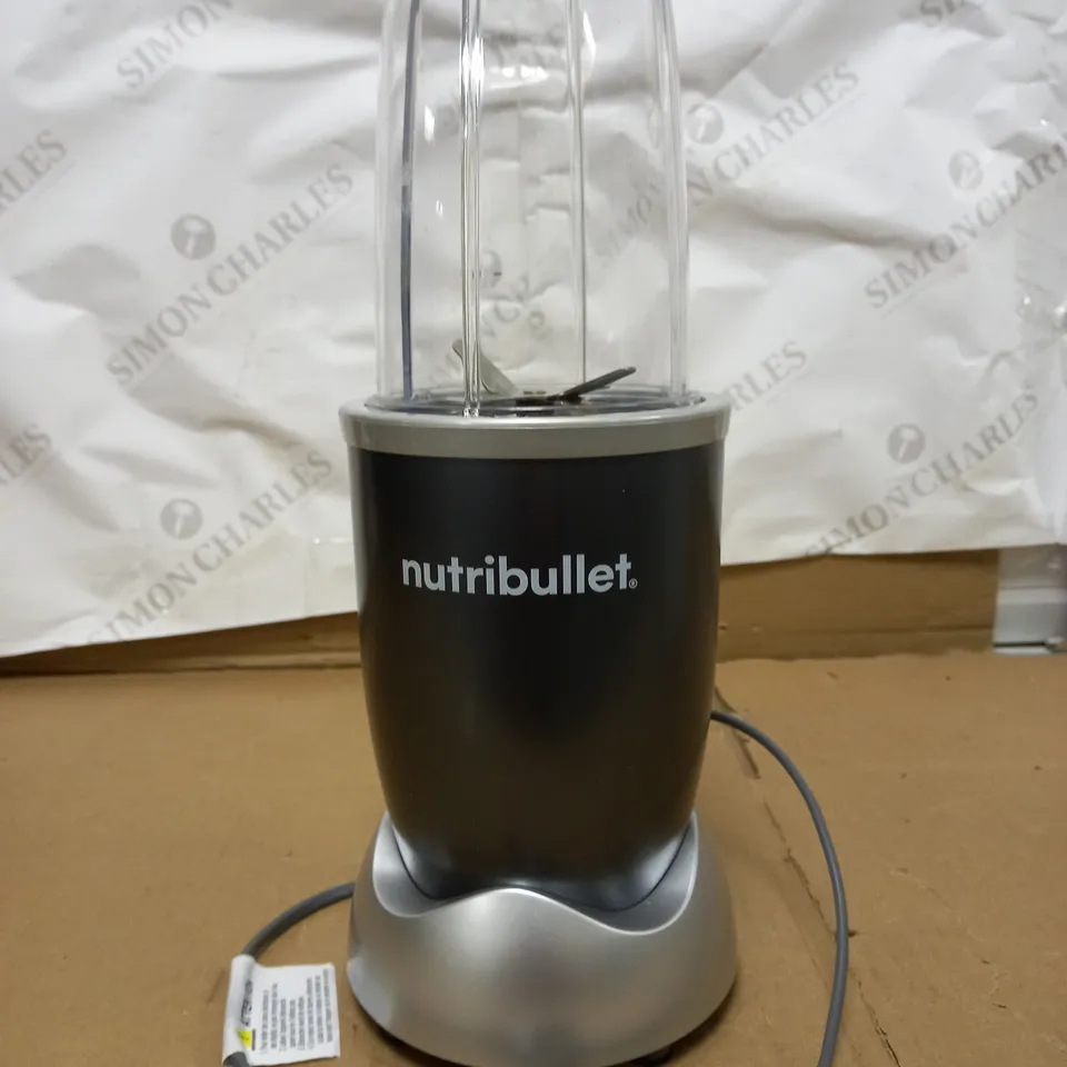 NUTRIBULLET 600 SERIES 600W NUTRITION EXTRACTOR 
