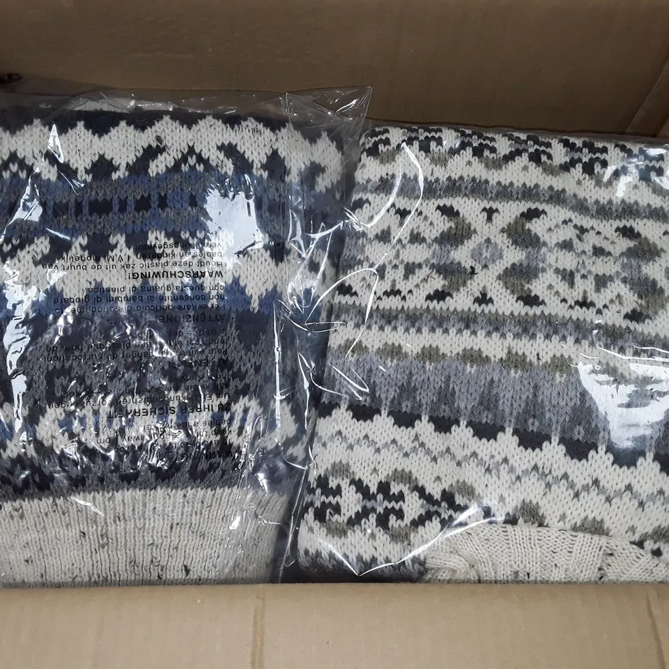 LOT OF APPROXIMATELY 15 LA MEILLE ROLL NECK JUMPERS - SIZE UNSPECIFIED 
