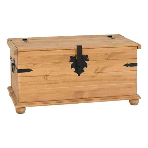 BOXED CORONA STORAGE OTTOMAN TOYBOX CHEST IN DISTRESSED WAXED PINE FINISH (1 BOX)