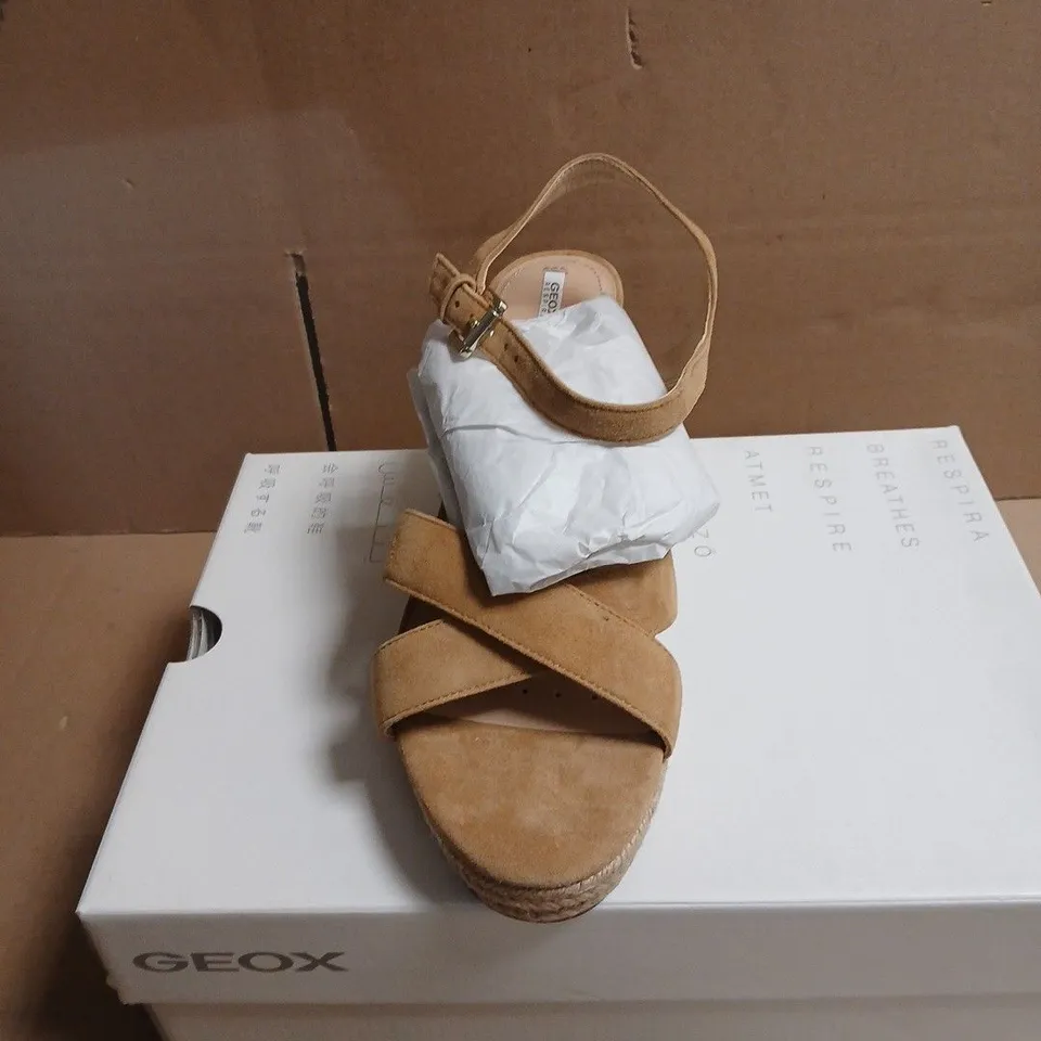 GEOX WOMEN'S BEIGE WEDGE ESPADRILLE SANDALS BOXED UK 7