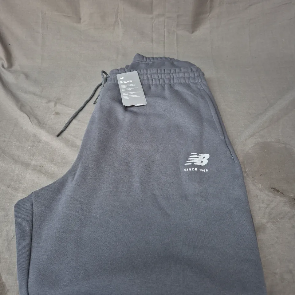 NEW BALANCE RELAXED JOGGERS - XL