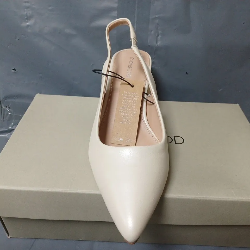 BOXED PAIR OF EVEN & ODD POINTED TOE HEELED SHOES IN BLACK - SIZE 37