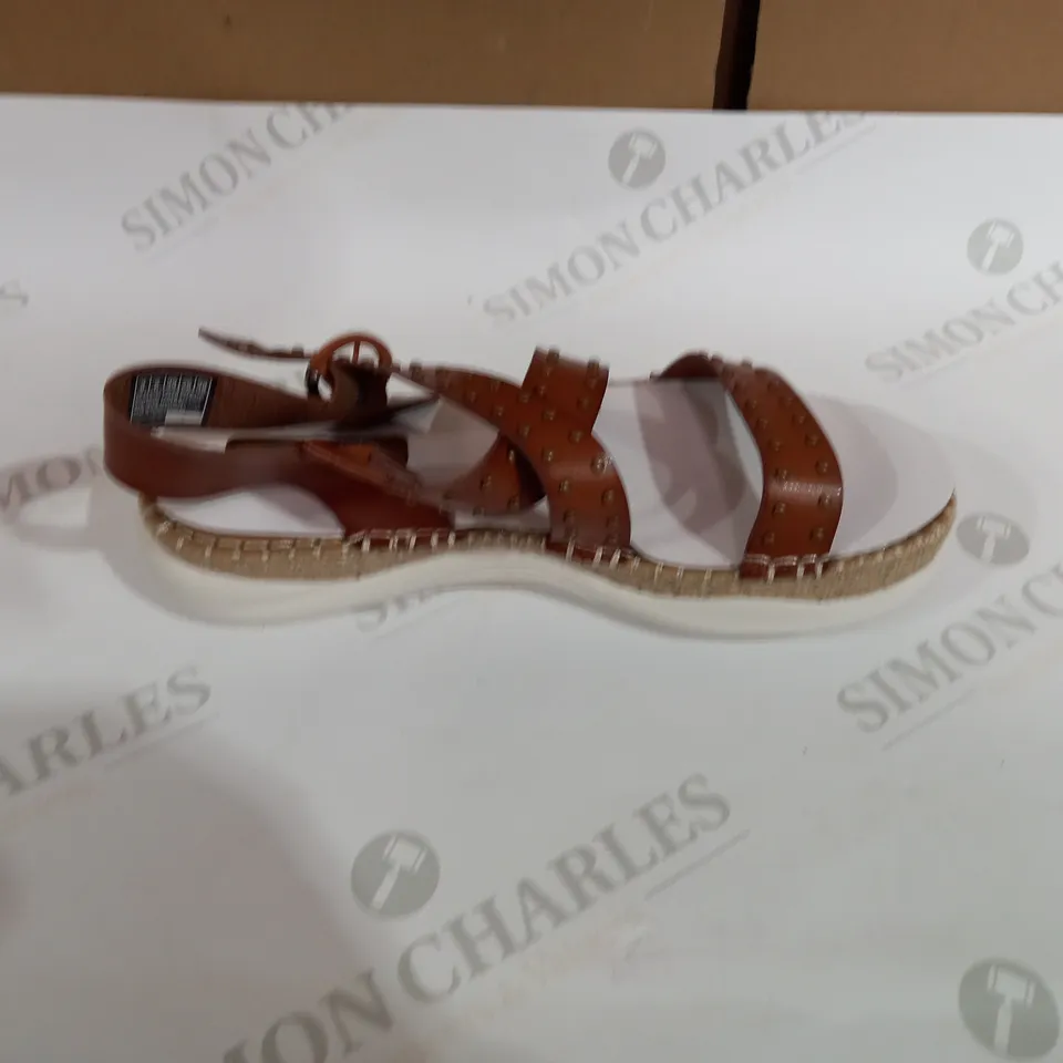 SKECHERS GO WALK BROWN STRAPPED SANDALS SIZE 6