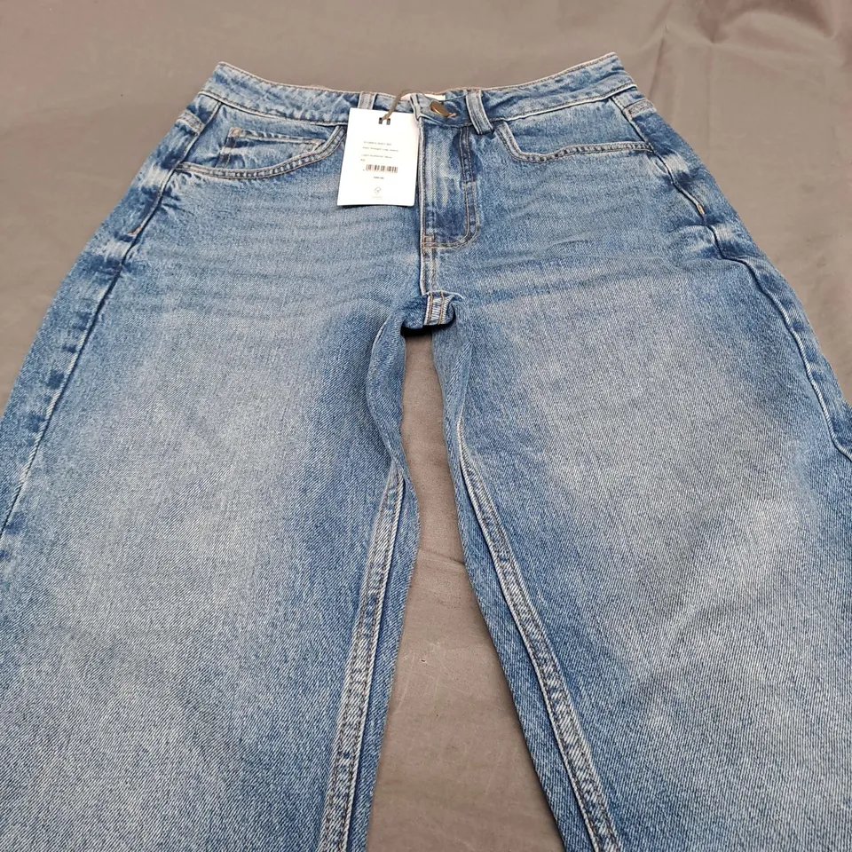 HUSH ALEX STRAIGHT LEG JEANS IN BLUE - SIZE 8S