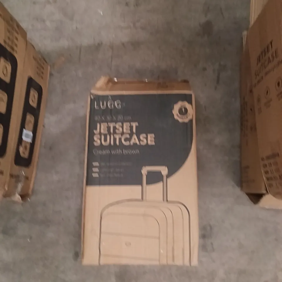 BOXED LUGG TRAVEL SUITCASE