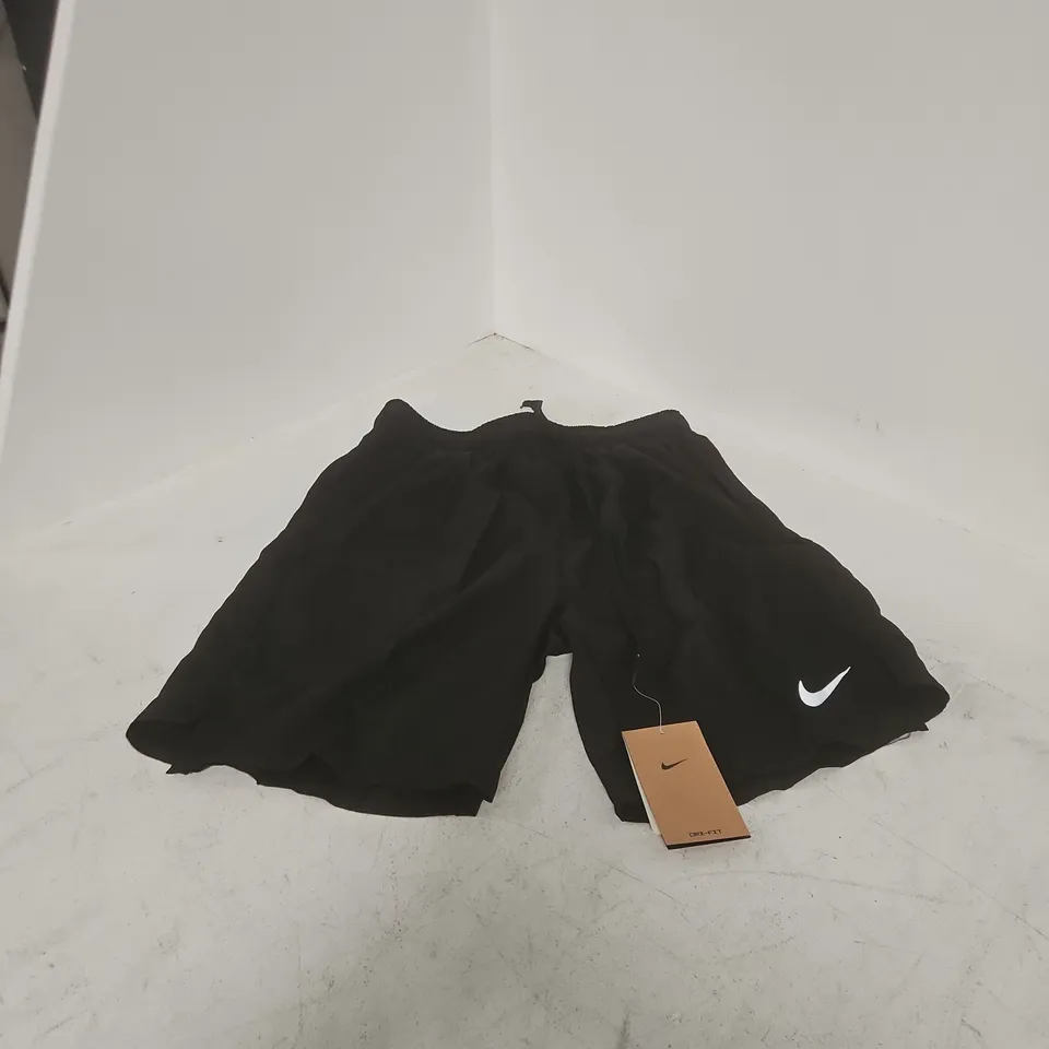 NIKE BLACK SHORTS – MEN'S, SIZE M