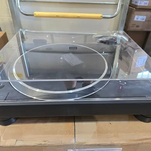 TECHNICS SL-1500C DIRECT DRIVE TURNTABLE - BLACK
