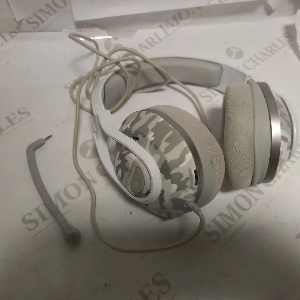 TURTLE BEACH RECON 500 MULTIPLATFORM WIRED GAMING HEADSET, ARCTIC CAMO