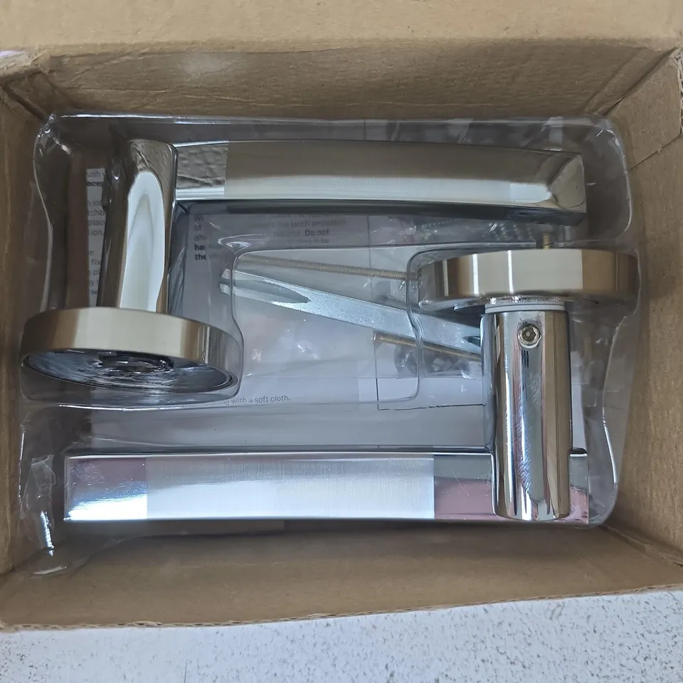 BOXED UNION ORPHEUS HANDLE PAIR