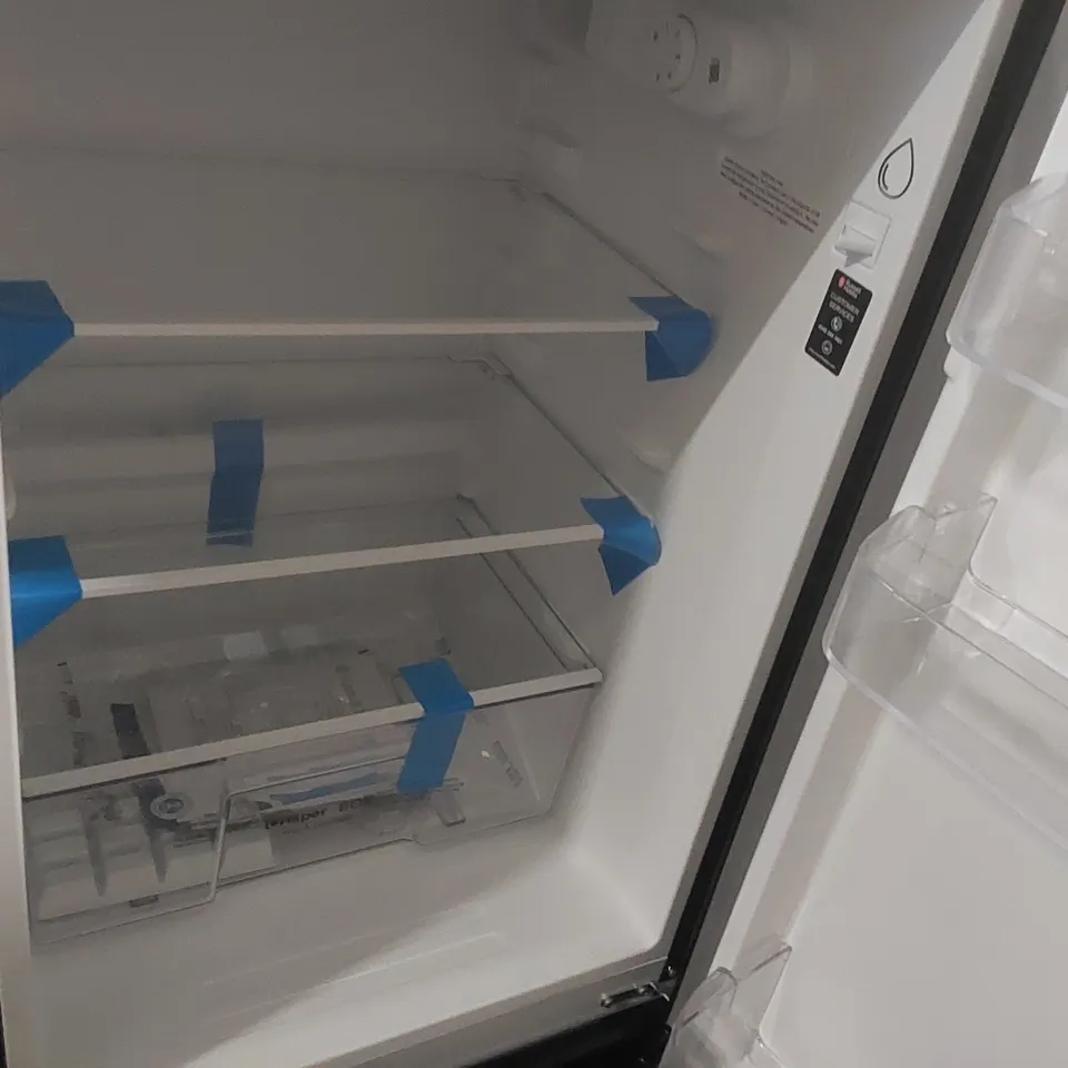 RUSSELL HOBBS 50CM WIDE LOW FROST FRIDGE FREEZER