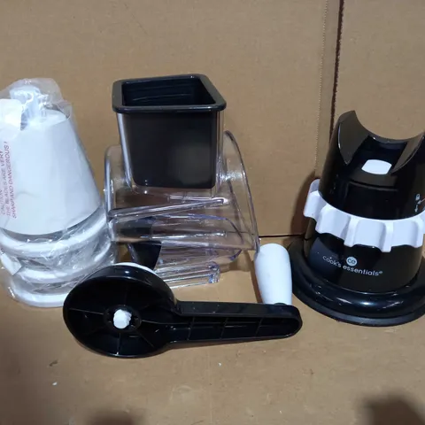 COOKS ESSENTIALS GRATRER AND SLICER