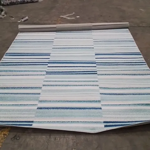 QUALITY DESIGNER AREA RUG - APPROXIMATELY 290X200CM