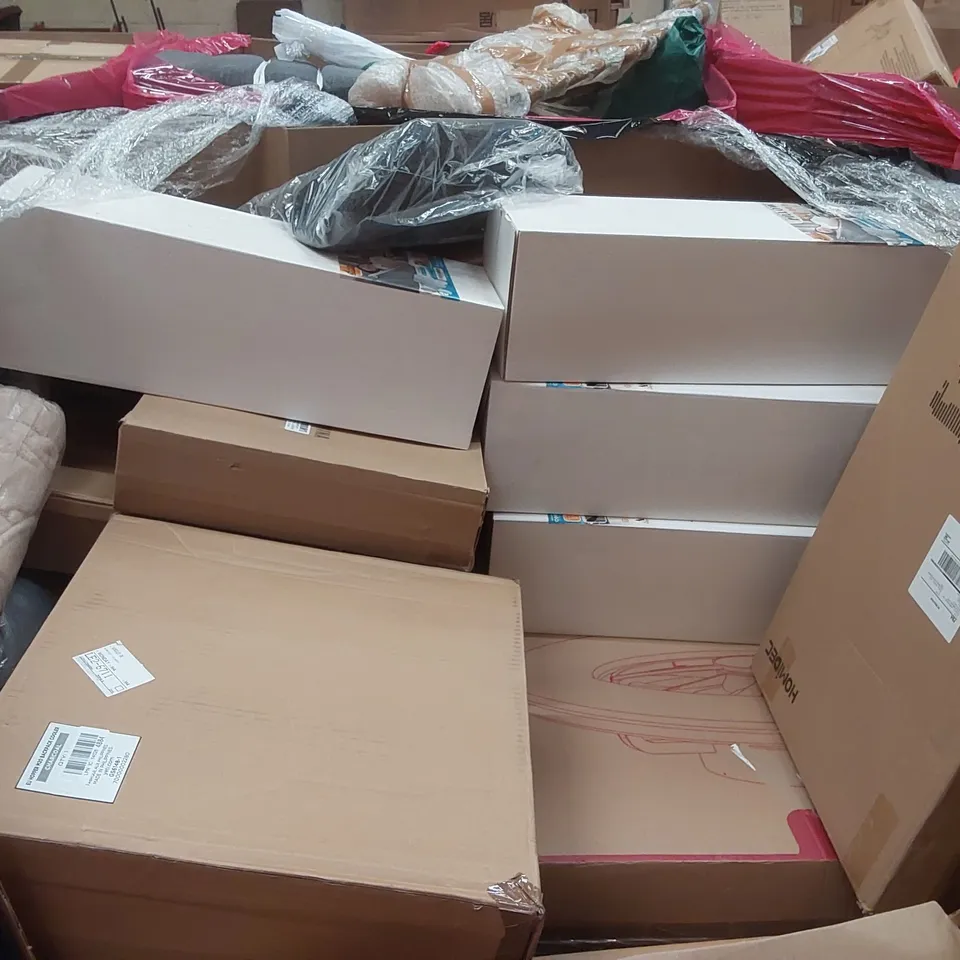 PALLET OF ASSORTED ITEMS INCLUDING: JEWELLERY CABINET MIRROR, ELECTRIC SMOKELESS GRILL, SMART CEILING FAN LIGHT, COOLING WEDGE PILLOW, BATH MATS ECT