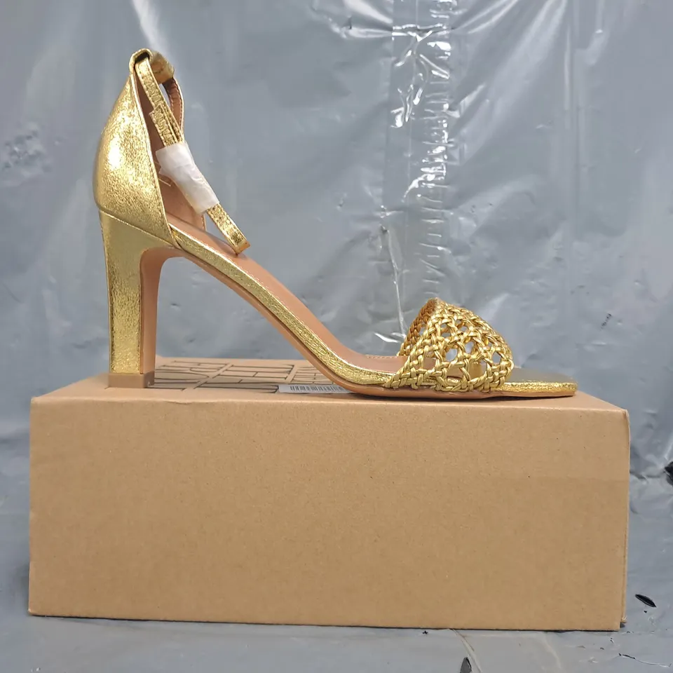 BOXED PAIR OF WHERE'S THAT FROM OPEN TOE HEELED SANDALS IN METALLIC GOLD SIZE UK 7