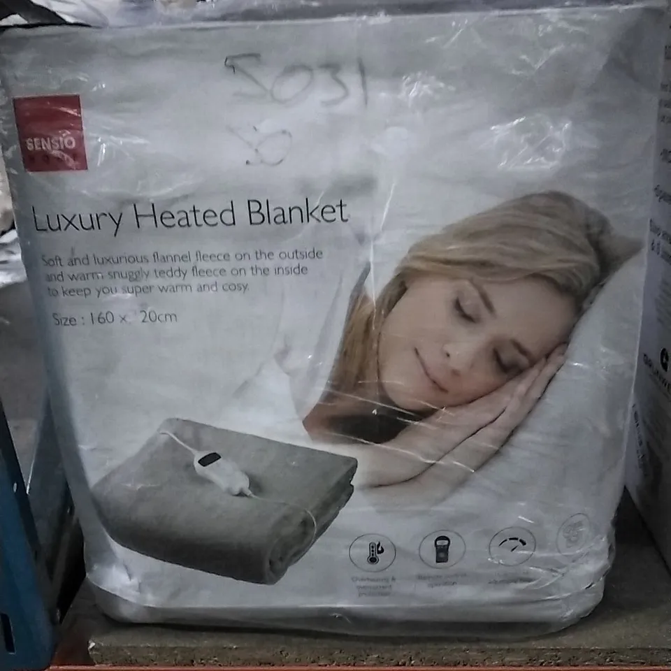 BOXED SENSIO HOME LUXURY HEATED BLANKET 