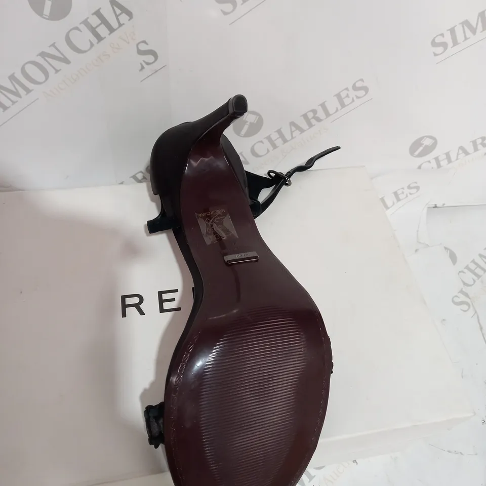 BOXED REISS MINERVA STRAP BLACK HEELS - SIZE 7