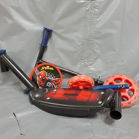 MARVEL SPIDER-MAN TRI-LITE SCOOTER