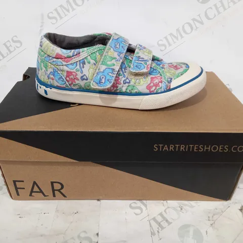 BOXED PAIR OF START RITE SLIME MONSTER CANVAS CHILDREN'S SHOES IN MULTICOLOUR SIZE 9.5F