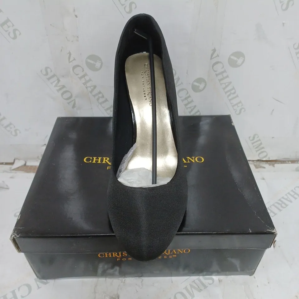 LOT OF 6 PAIRS OF CHRISTIAN SIRIANO SHOES