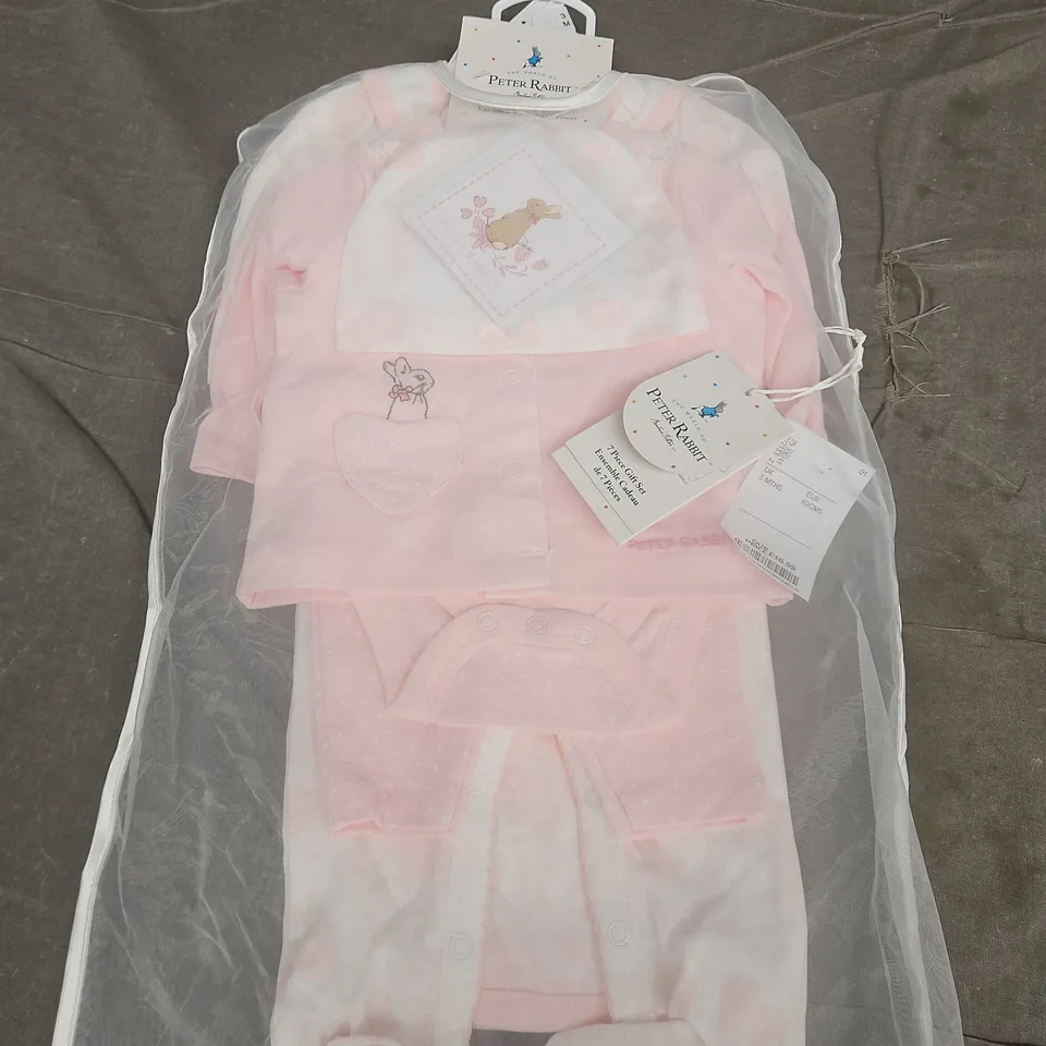 PETER RABBIT BABY GIFT SET – 7 PIECE PINK CLOTHING - 3MONTHS