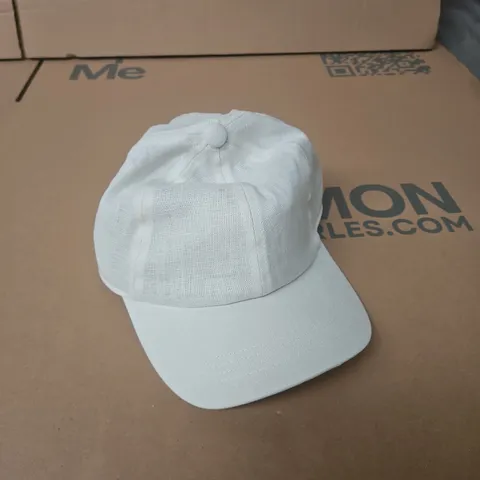 THE WHITE COMPANY LINEN BASEBALL CAP IN SCANDI WHITE 