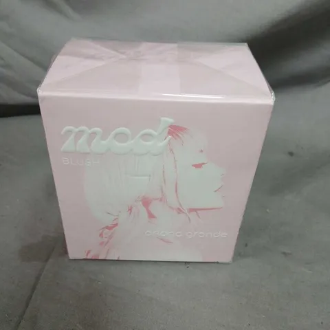 BOXED AND SEALED MOD BLUSH ARIANA GRANDE EAU DE PARFUM 30ML