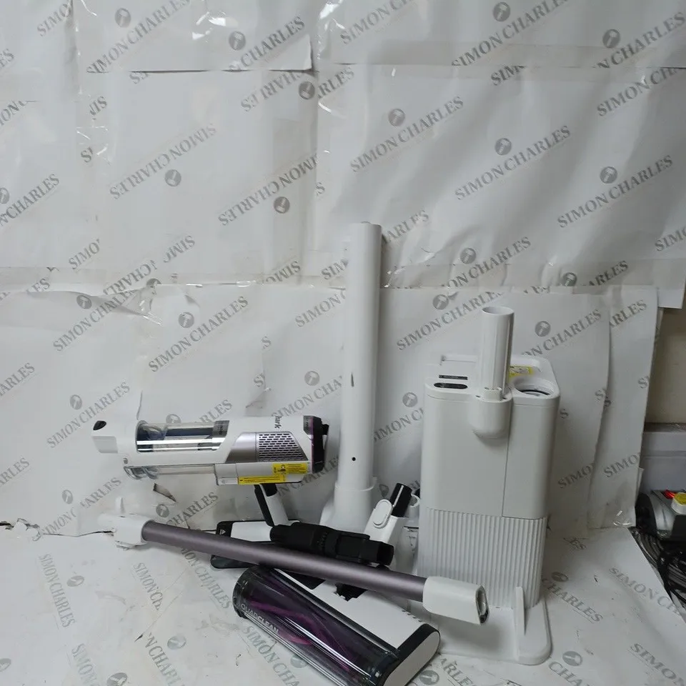 BOXED SHARK DETECT PRO 1.3L AUTO EMPTY VACUUM CLEANER IW3510UK