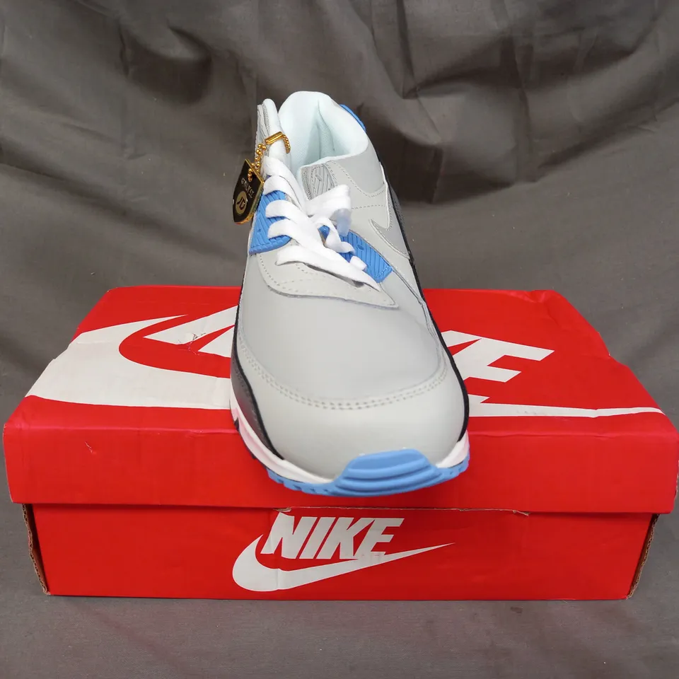 BOXED PAIR OF NIKE AIR MAX SHOES IN GREY/BLUE UK SIZE 10