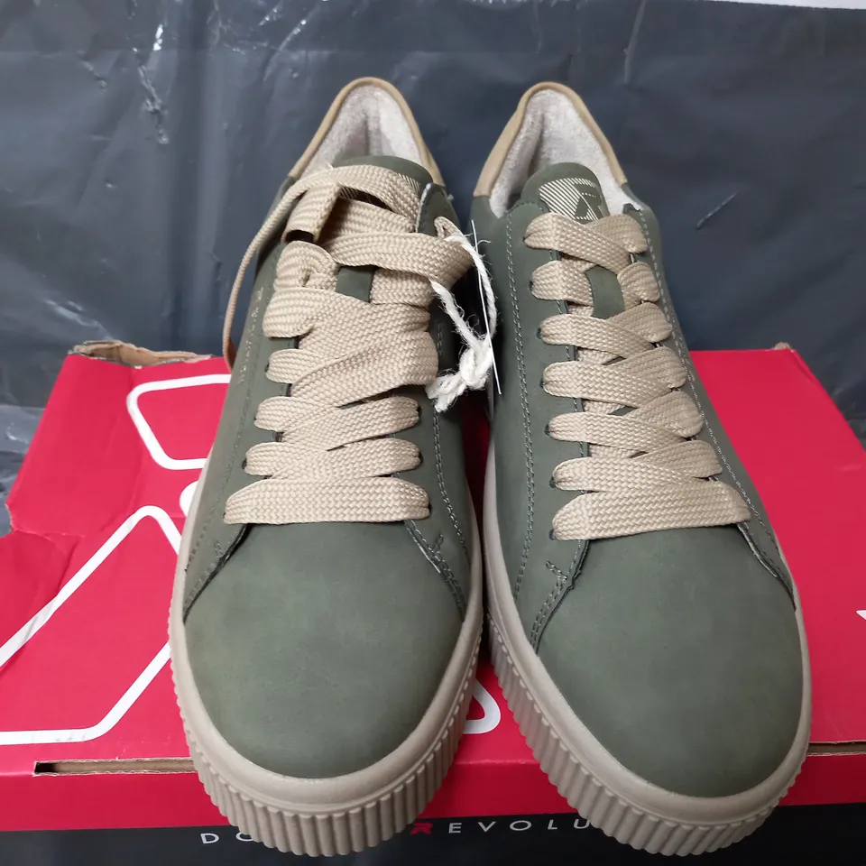 RIEKER EVOLUTION LACE UP TRAINERS IN GREEN - SIZE 40