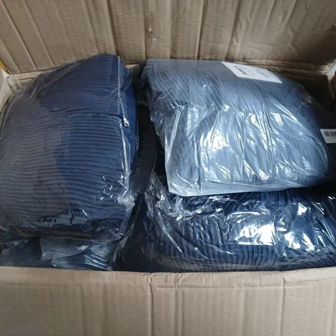 LARGE BOX OF WOMENS CLOTHING ITEMS IN VARIOUS STYLES , COLORS AND SIZES