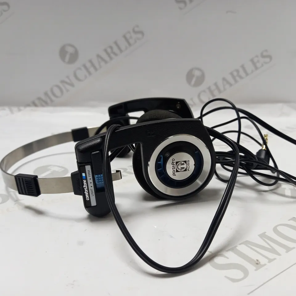 KOSS "PORTA PRO" WIRED HEADPHONES