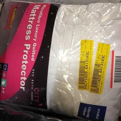 PAIR OF QUILTED MICROFIBRE MATTRESS PROTECTORS - DOUBLE