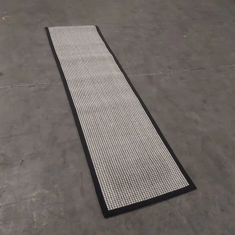 QUALITY DESIGNER RUG - APPROXIMATELY 225 x 60cm