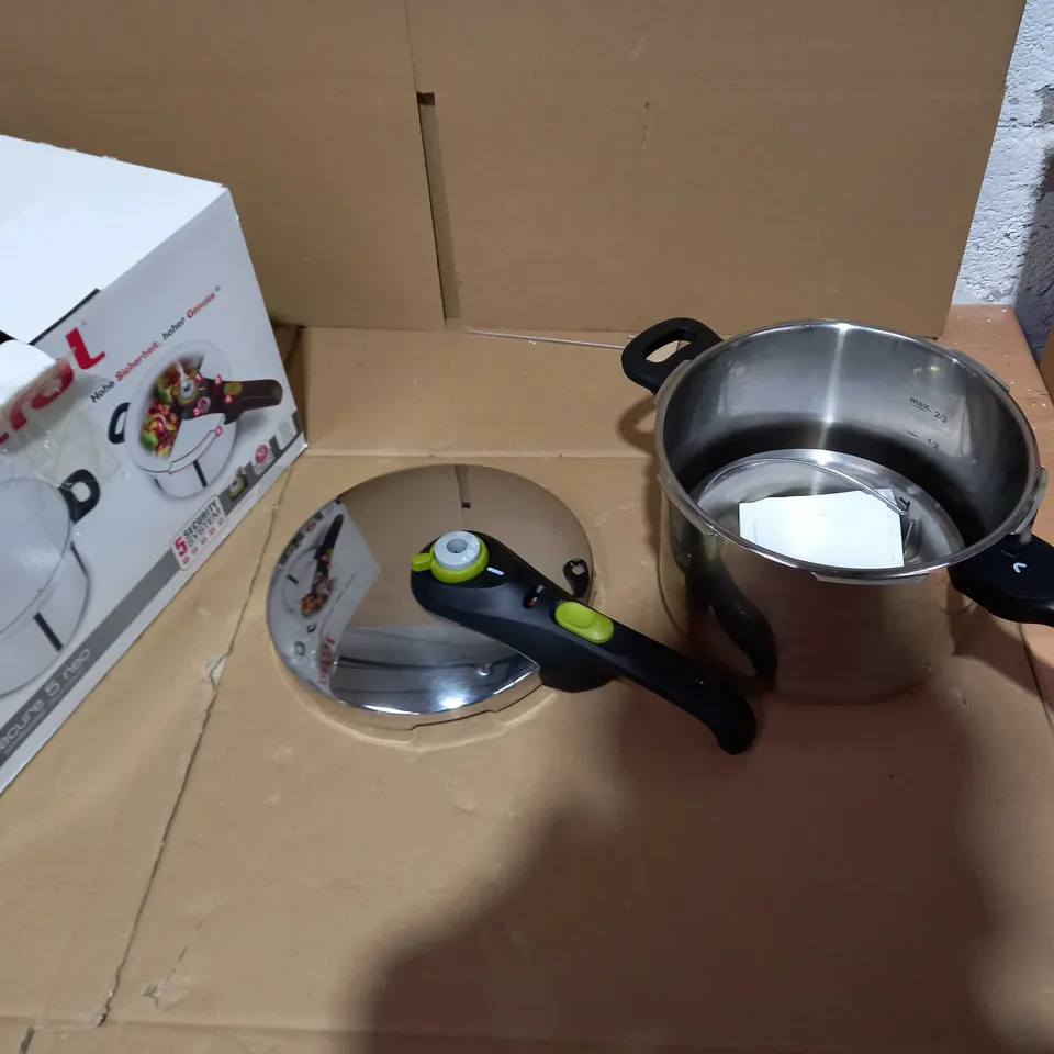 TEFAL SECURE 5 NEO STAINLESS STEEL PRESSURE COOKER