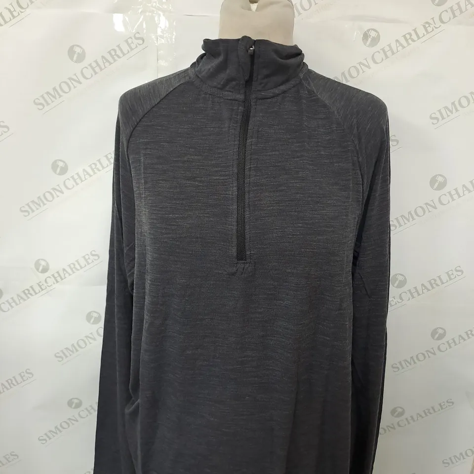 MP MEN'S PERFORMANCE 1/4 ZIP TOP SIZE M