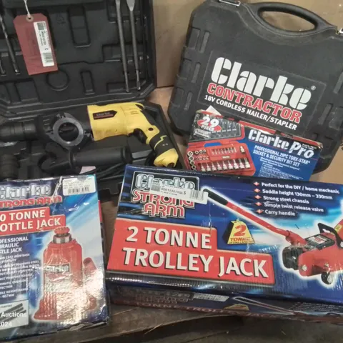 BOX OF MIXED TOOLS TO INCLUDE: SDS IMPACT HAMMER DRILL, 18V NAILER/STAPLER, 2 TONNE TROLLEY JACK, 20 TONNE BOTTLE JACK ETC.