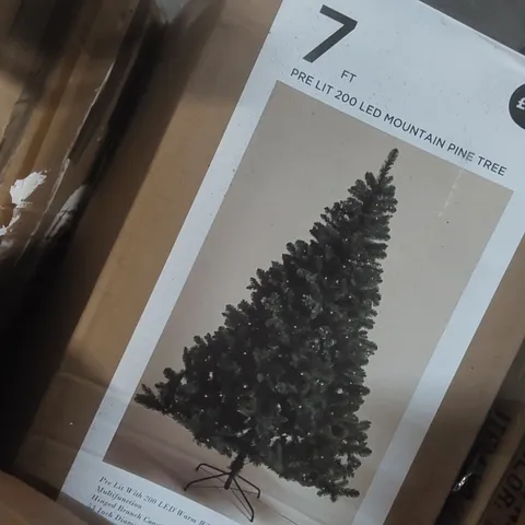 BOXED 7FT PRE LIT 200 LED ARTIFICIAL MOUNTAIN PINE CHRISTMAS TREE