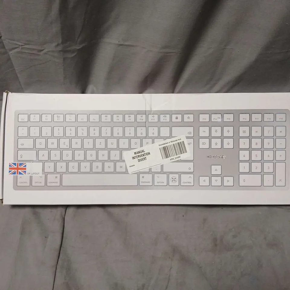 BOXED AND SEALED CHERRY KC 6000C FOR MAC KEYBOARD – UK LAYOUT (CORDED)