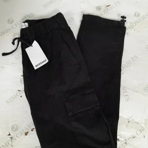 BERSHKA DRAWSTRING CARGO PANTS IN BLACK SIZE S